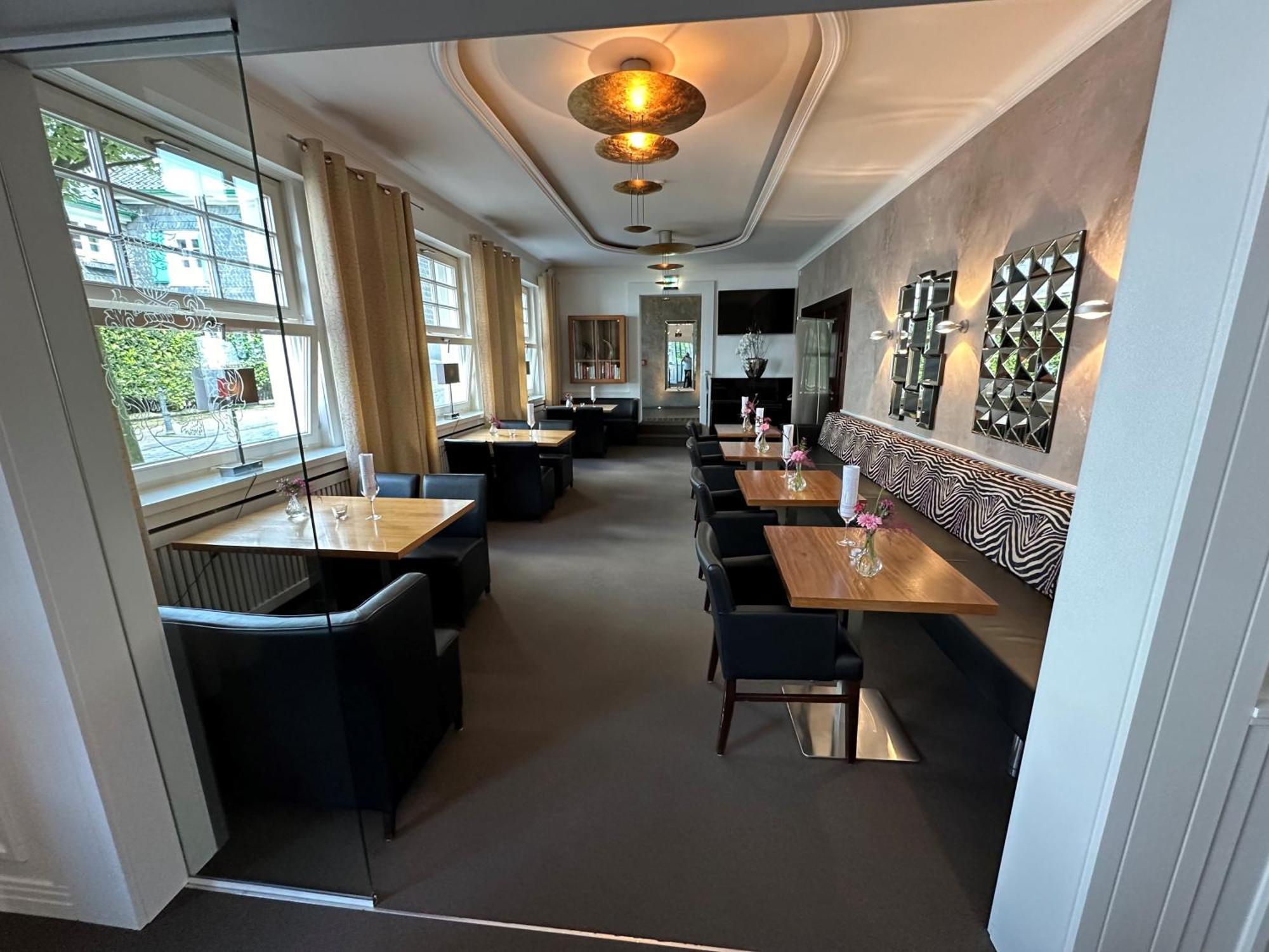 Hotel Graefrather Hof Solingen Bagian luar foto