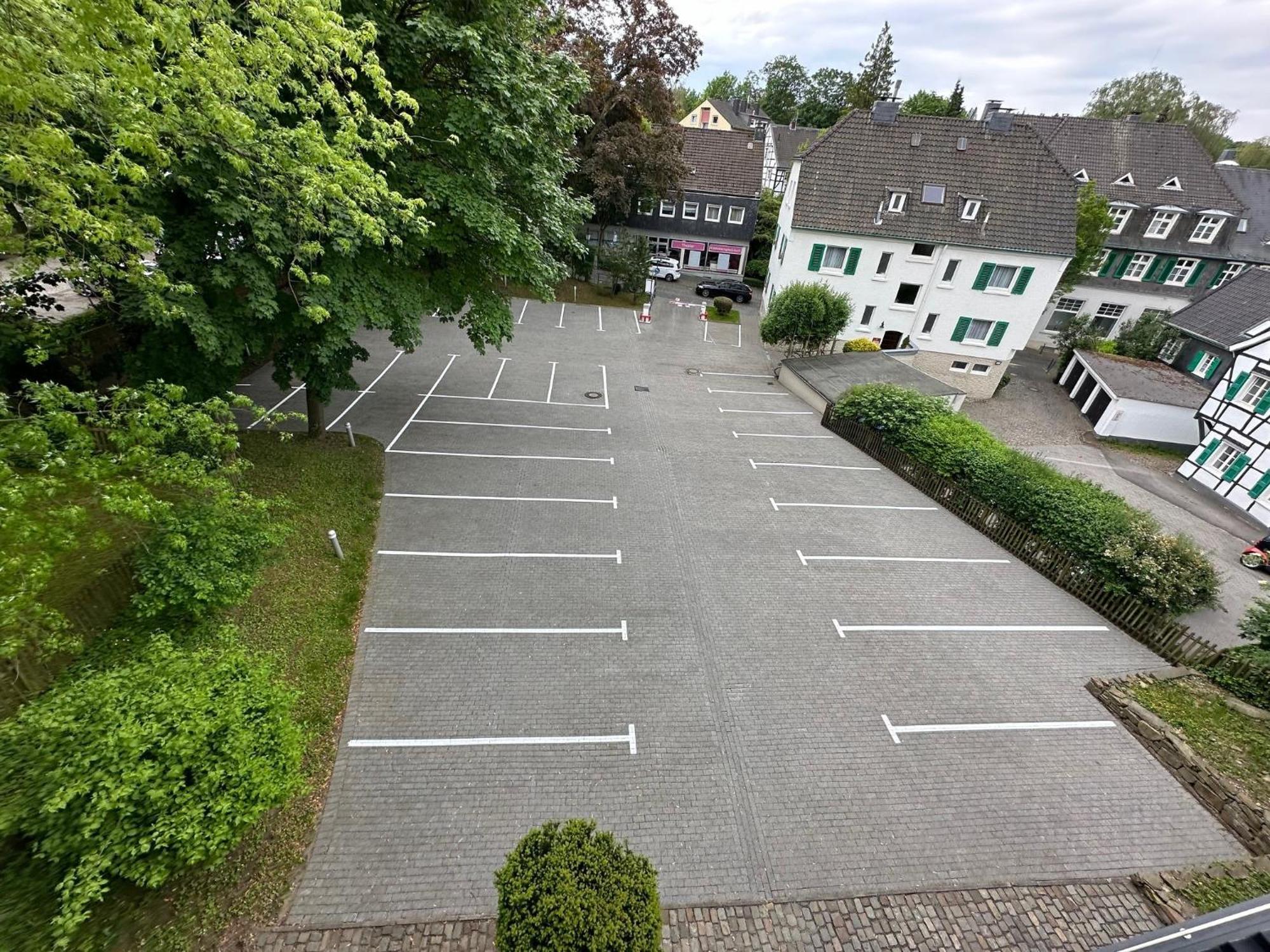 Hotel Graefrather Hof Solingen Bagian luar foto