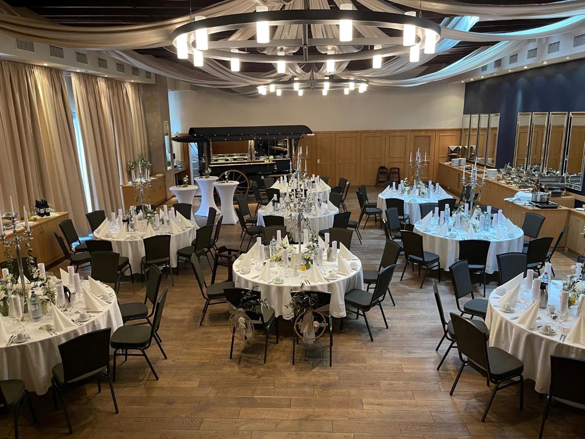 Hotel Graefrather Hof Solingen Bagian luar foto