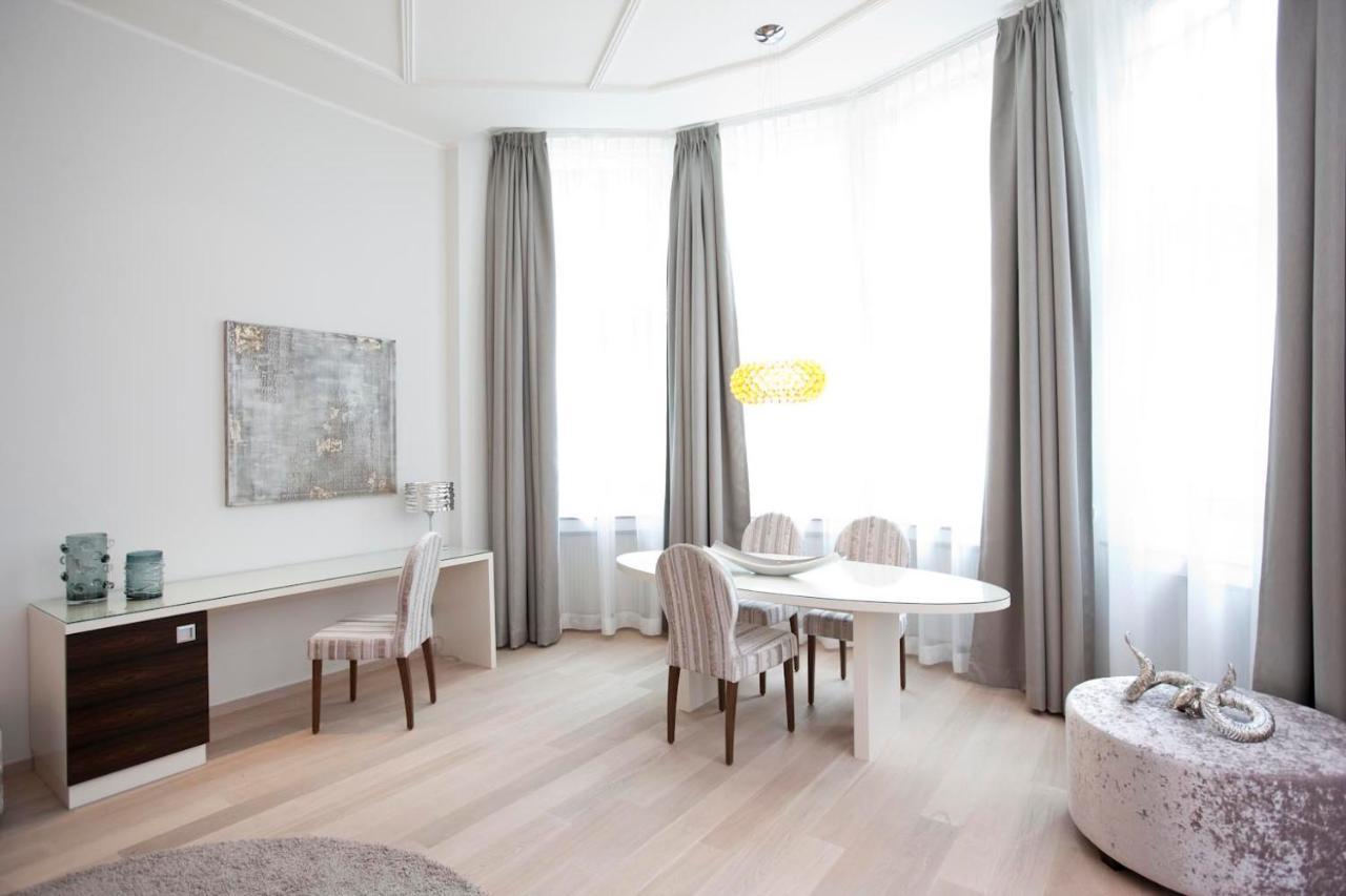 Hotel Graefrather Hof Solingen Bagian luar foto